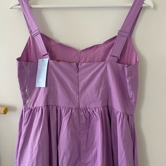 ⭐️Gala Perfection lavender maxi. Scalloped neckline - Picture 8 of 16